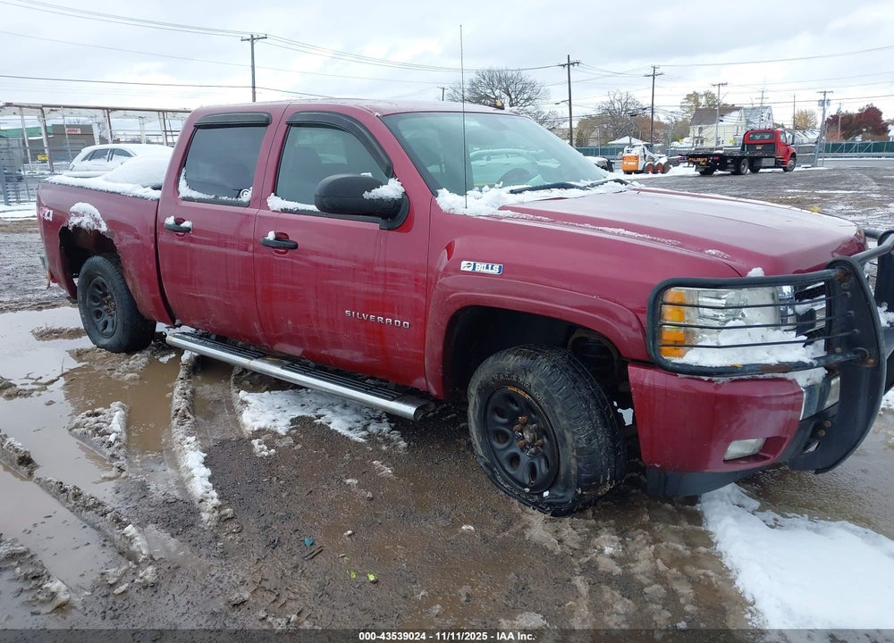 2007 CHEVROLET SILVERADO 1500 LT1 VIN: 2GCEK13M571511531