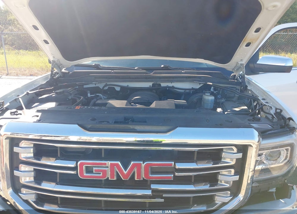 2018 GMC SIERRA 1500 SLT VIN: 3GTU2NEC6JG637449