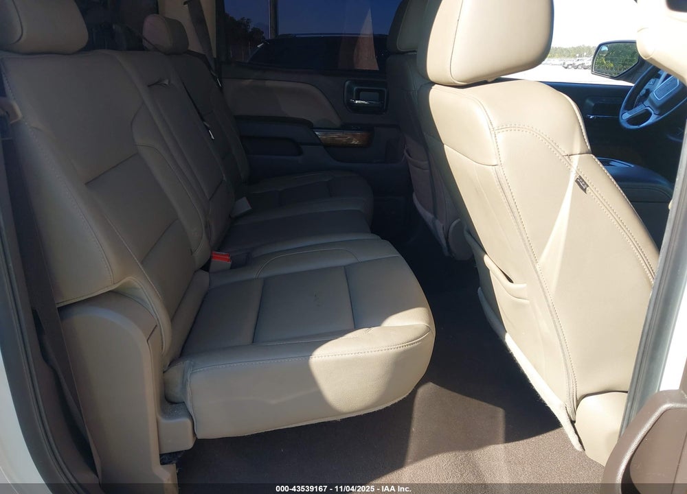 2018 GMC SIERRA 1500 SLT VIN: 3GTU2NEC6JG637449