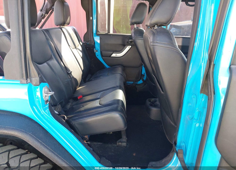 2017 JEEP WRANGLER UNLIMITED SAHARA 4X4 VIN: 1C4BJWEG5HL723626