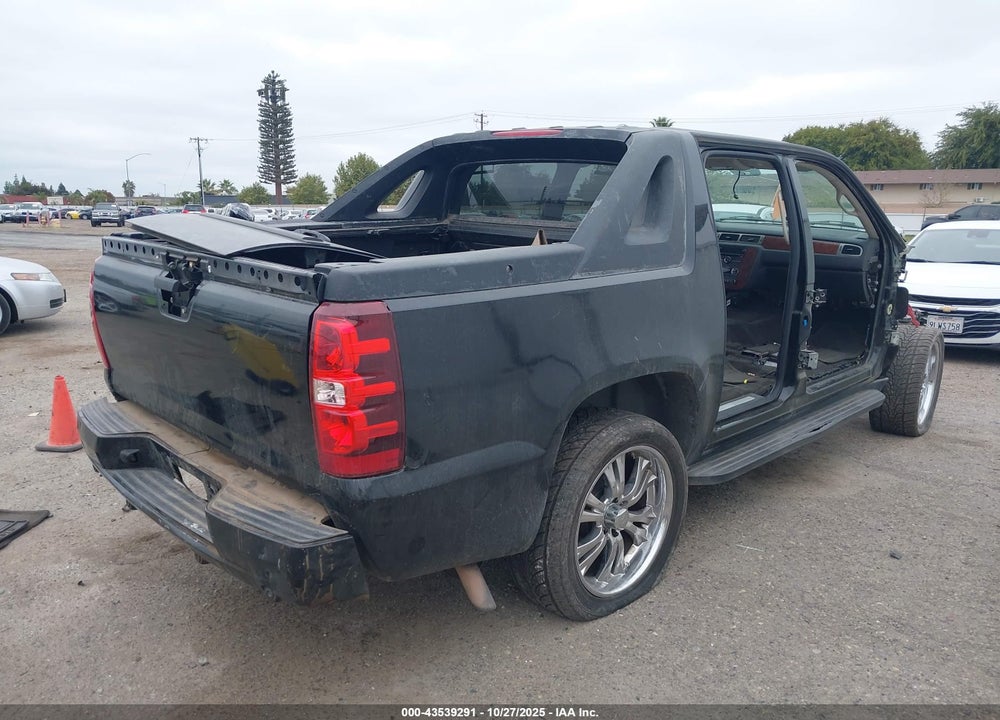 2007 CHEVROLET AVALANCHE 1500 LT VIN: 3GNEC12J67G318453