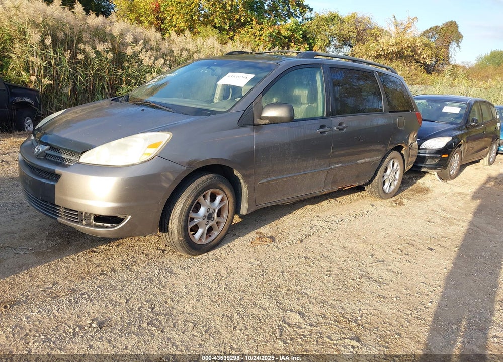 2004 TOYOTA SIENNA LE VIN: 5TDBA23C54S012493