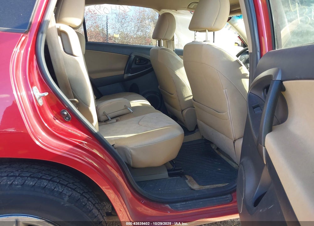 2011 TOYOTA RAV4 VIN: 2T3BF4DV5BW161690