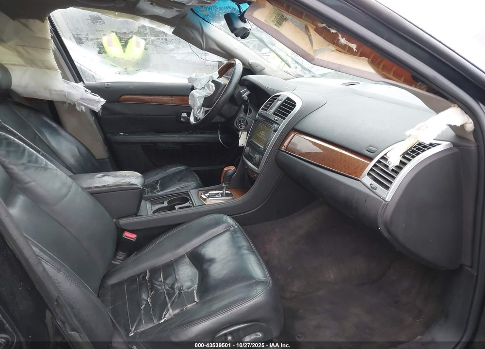 2008 CADILLAC SRX V8 VIN: 1GYEE53A880181072