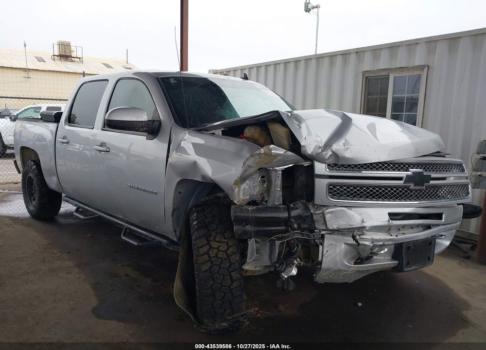 2013 CHEVROLET SILVERADO 1500 LT VIN: 3GCPKSE7XDG157787