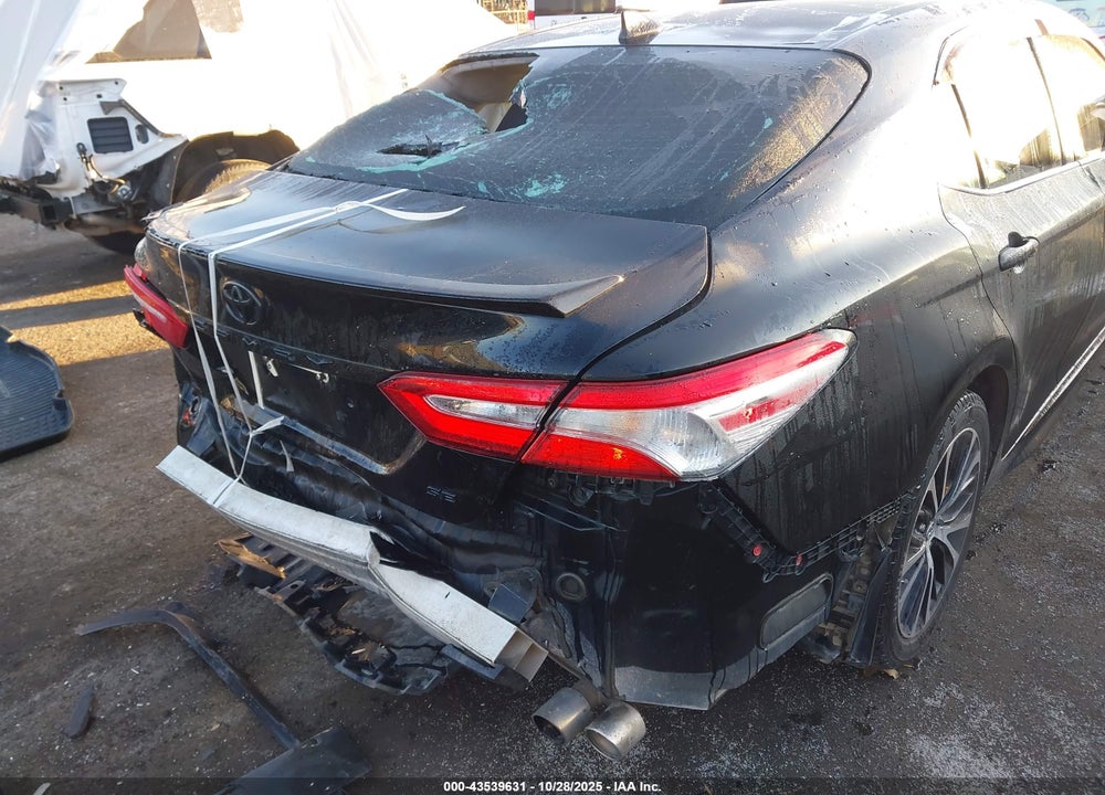 2020 TOYOTA CAMRY SE VIN: 4T1G11AK7LU893990