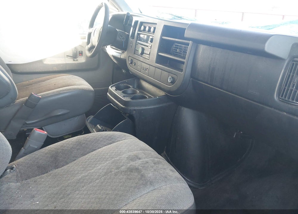 2013 CHEVROLET EXPRESS G3500 LT VIN: 1GAZG1FG1D1160412