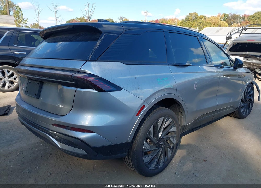 2024 LINCOLN NAUTILUS VIN: 5LMPJ8K41RJ851833