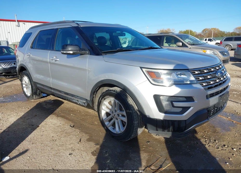 2017 FORD EXPLORER XLT VIN: 1FM5K7D85HGB45882