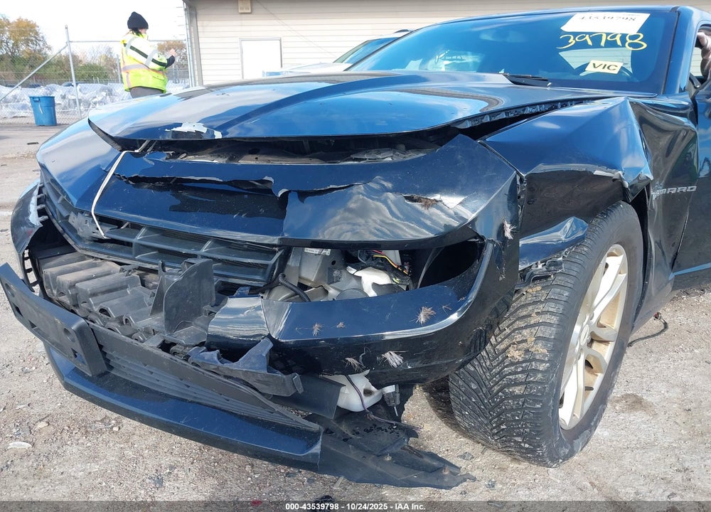 2015 CHEVROLET CAMARO VIN: 2G1FD1E32F9210789