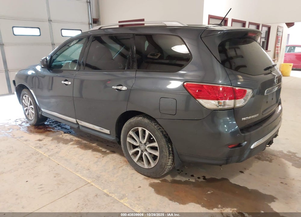 2014 NISSAN PATHFINDER SL VIN: 5N1AR2MM8EC613536