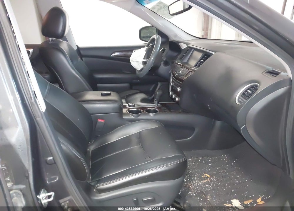 2014 NISSAN PATHFINDER SL VIN: 5N1AR2MM8EC613536