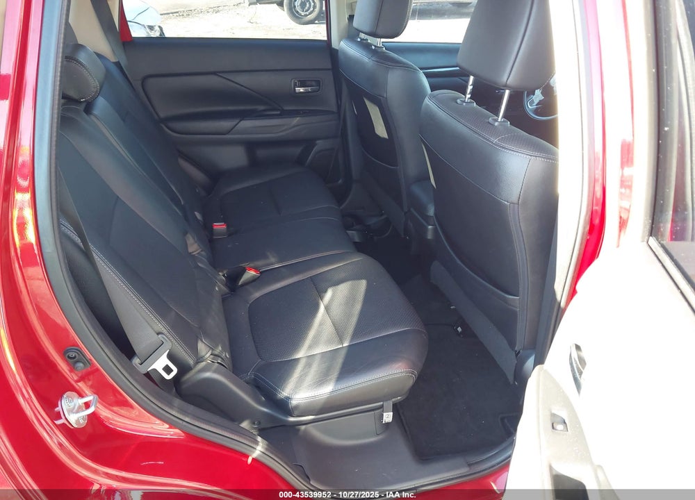2016 MITSUBISHI OUTLANDER VIN: JA4AZ3A39GZ007792