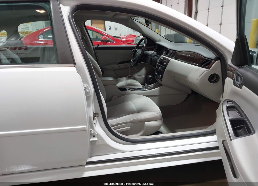 2013 CHEVROLET IMPALA LT VIN: 2G1WG5E30D1113410