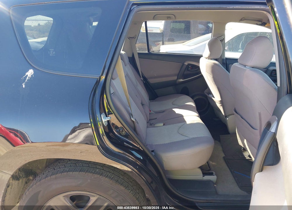 2008 TOYOTA RAV4 VIN: JTMBD35VX85142308