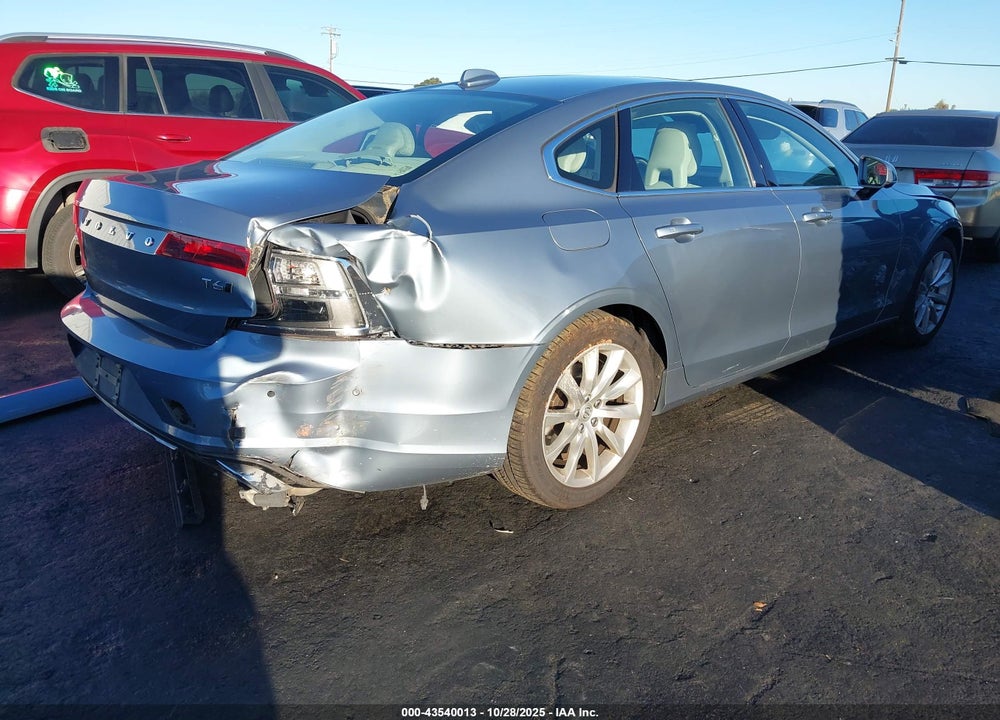2017 VOLVO S90 T6 MOMENTUM VIN: YV1A22MK7H1005718
