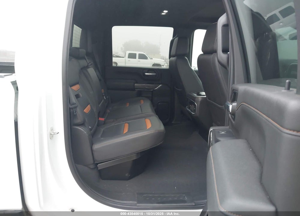 2022 GMC SIERRA 2500HD 4WD STANDARD BED AT4 VIN: 1GT49PEY4NF233964