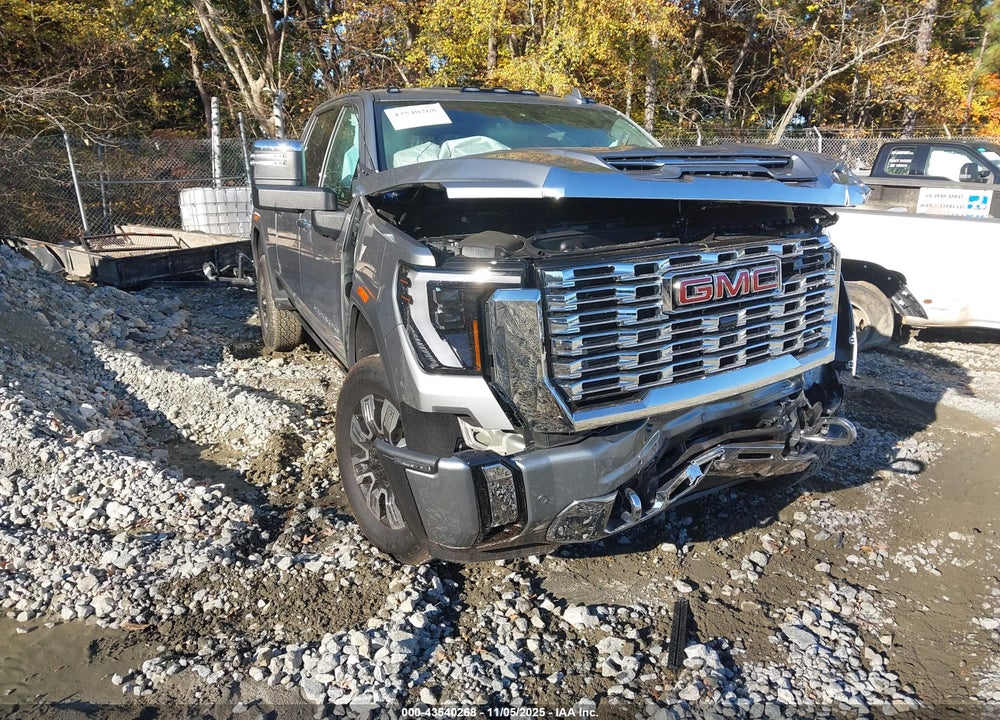 2025 GMC SIERRA 2500HD 4WD  STANDARD BED DENALI VIN: 1GT4UREY6SF273131
