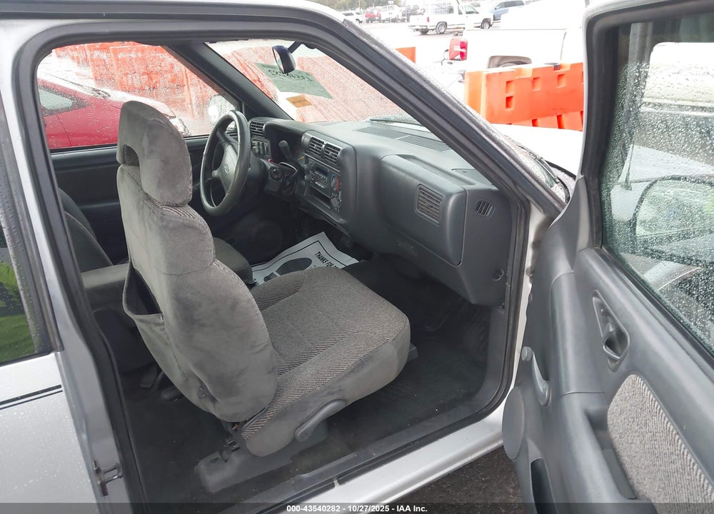 1996 CHEVROLET S TRUCK S10 VIN: 1GCCS194XTK117791