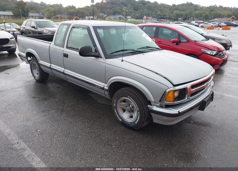 1996 CHEVROLET S TRUCK S10 VIN: 1GCCS194XTK117791