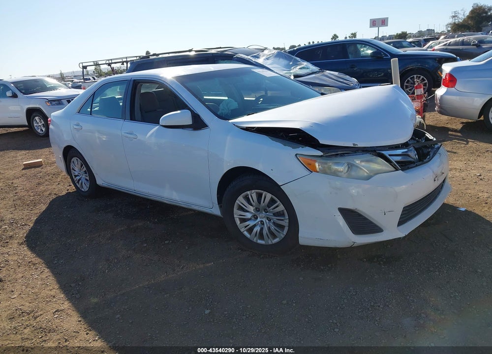 2014 TOYOTA CAMRY LE VIN: 4T4BF1FK0ER402477