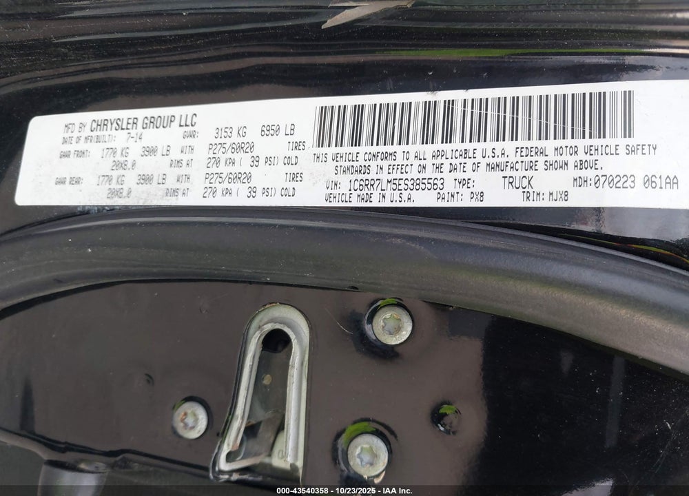 2014 RAM 1500 VIN: 1C6RR7LM5ES385563