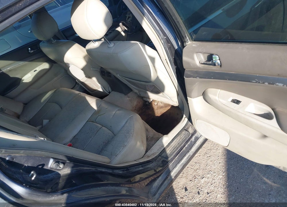 2011 INFINITI G25 JOURNEY VIN: JN1DV6AP0BM830302