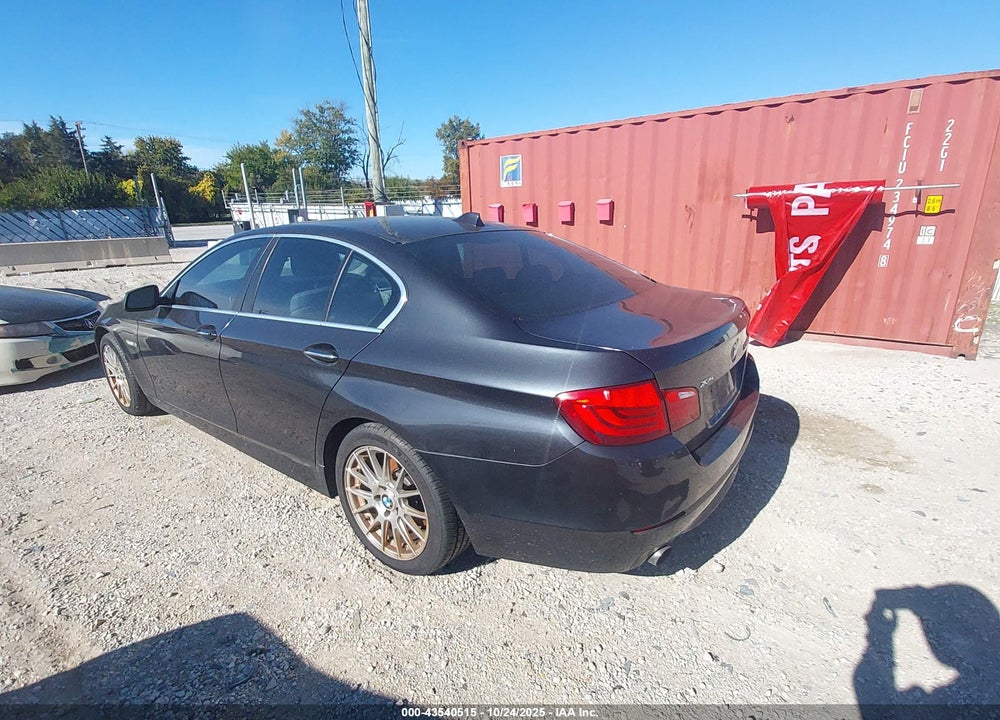 2013 BMW 5 SERIES VIN: WBAFU7C54DDU69442