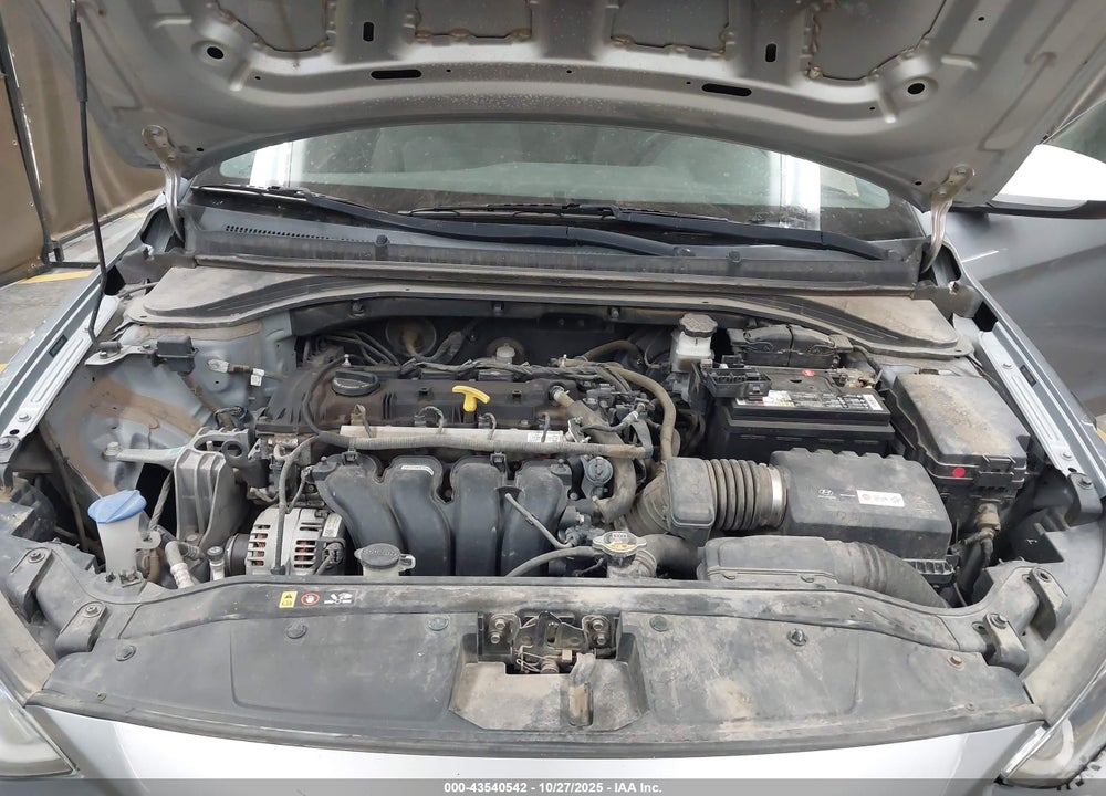 2017 HYUNDAI ELANTRA SE VIN: 5NPD74LF8HH126951
