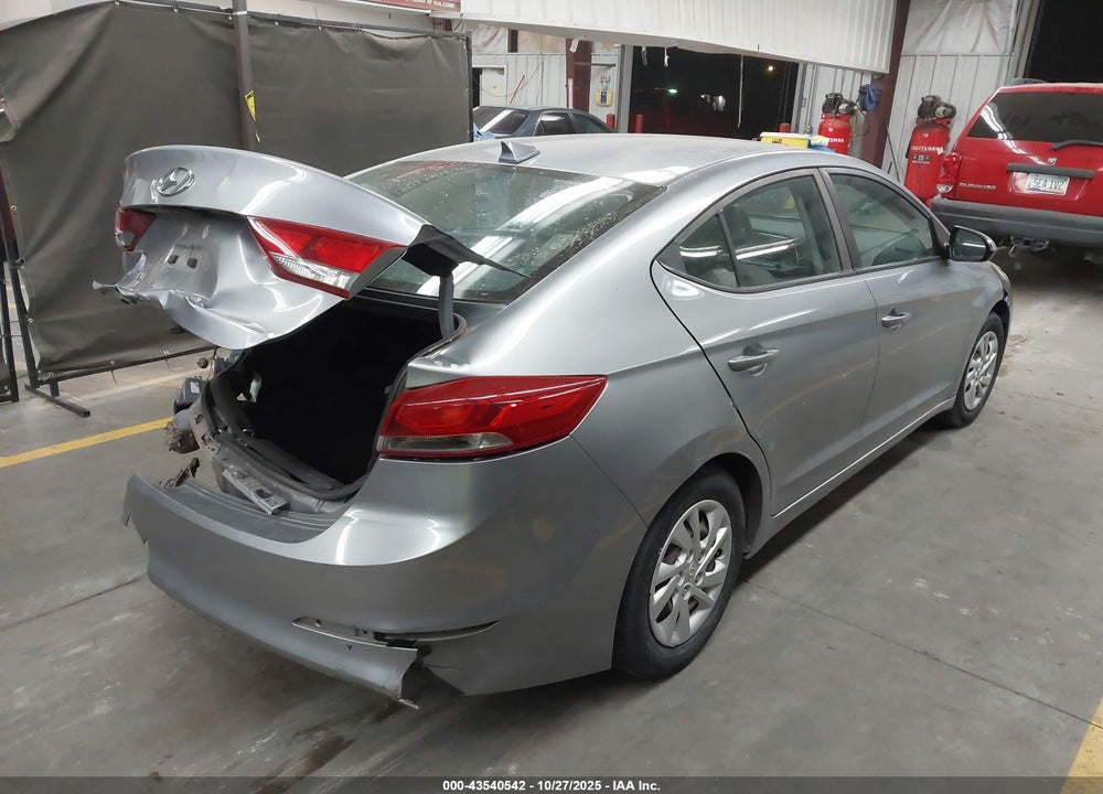2017 HYUNDAI ELANTRA SE VIN: 5NPD74LF8HH126951