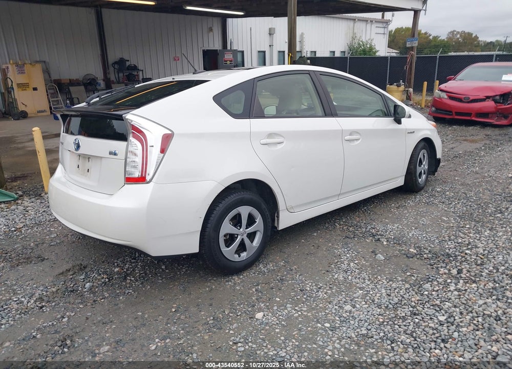 2015 TOYOTA PRIUS VIN: JTDKN3DUXF0433682
