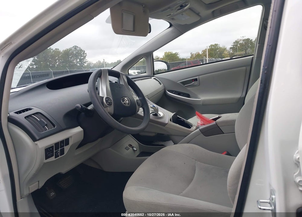 2015 TOYOTA PRIUS VIN: JTDKN3DUXF0433682
