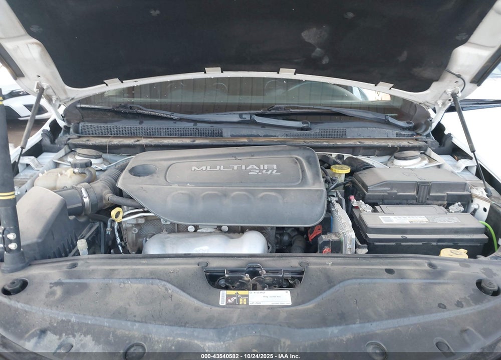 2016 CHRYSLER 200 VIN: 1C3CCCBB3GN191838
