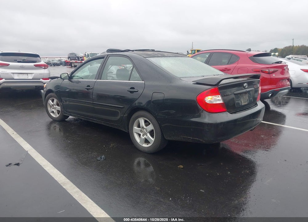2002 TOYOTA CAMRY SE VIN: JTDBE32K320097272