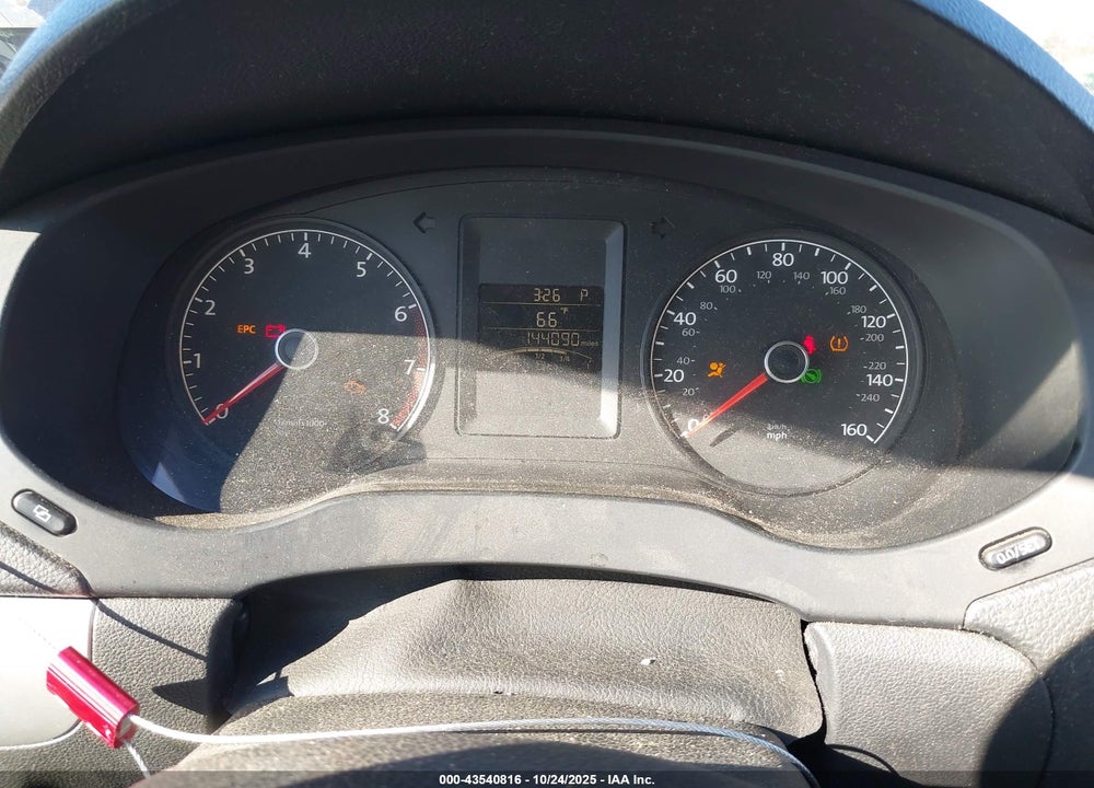 2011 VOLKSWAGEN JETTA VIN: 3VWLX7AJ9BM352676