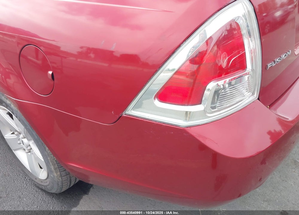 2007 FORD FUSION VIN: 3FAHP07Z67R135647