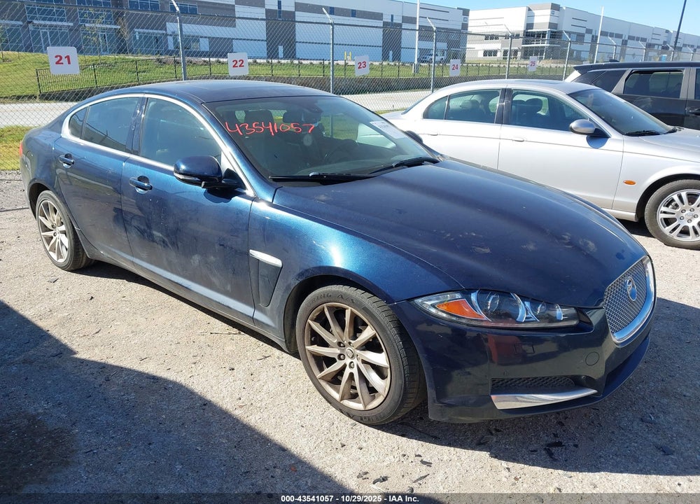 2012 JAGUAR XF VIN: SAJWA0FBXCLS53749