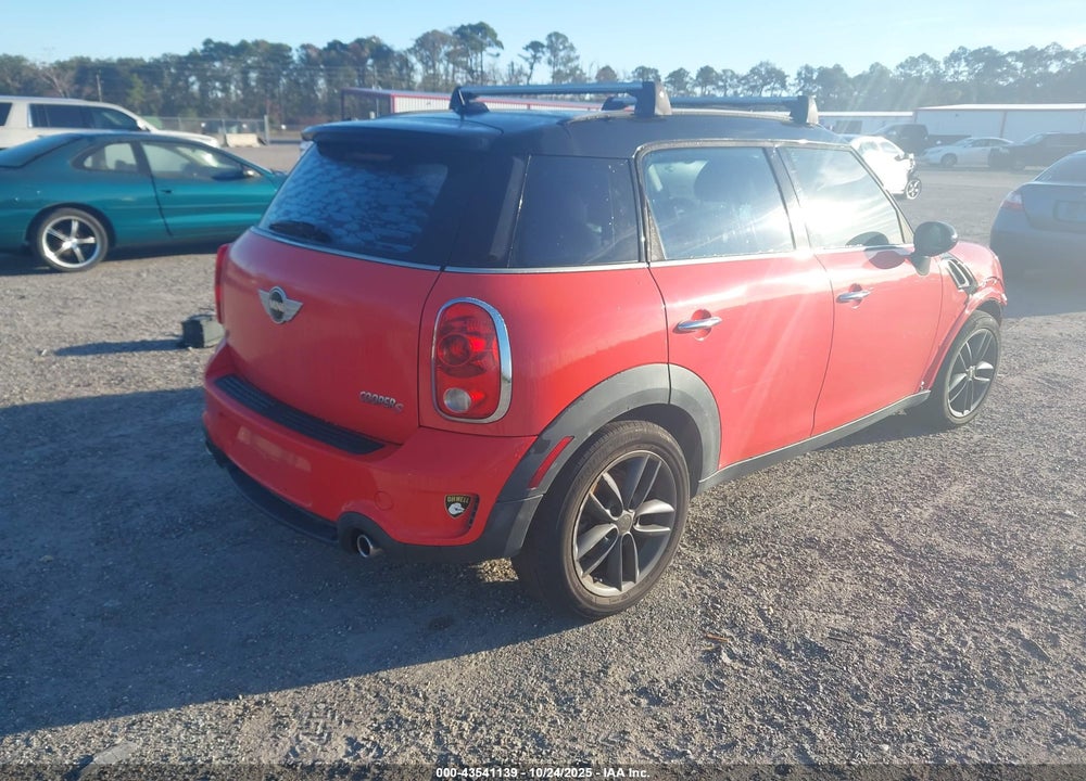 2011 MINI COOPER VIN: WMWZC3C5XBWH98126