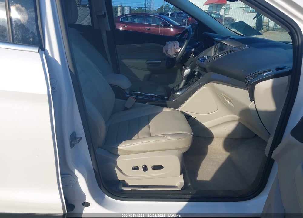 2016 FORD ESCAPE TITANIUM VIN: 1FMCU0J93GUB52769