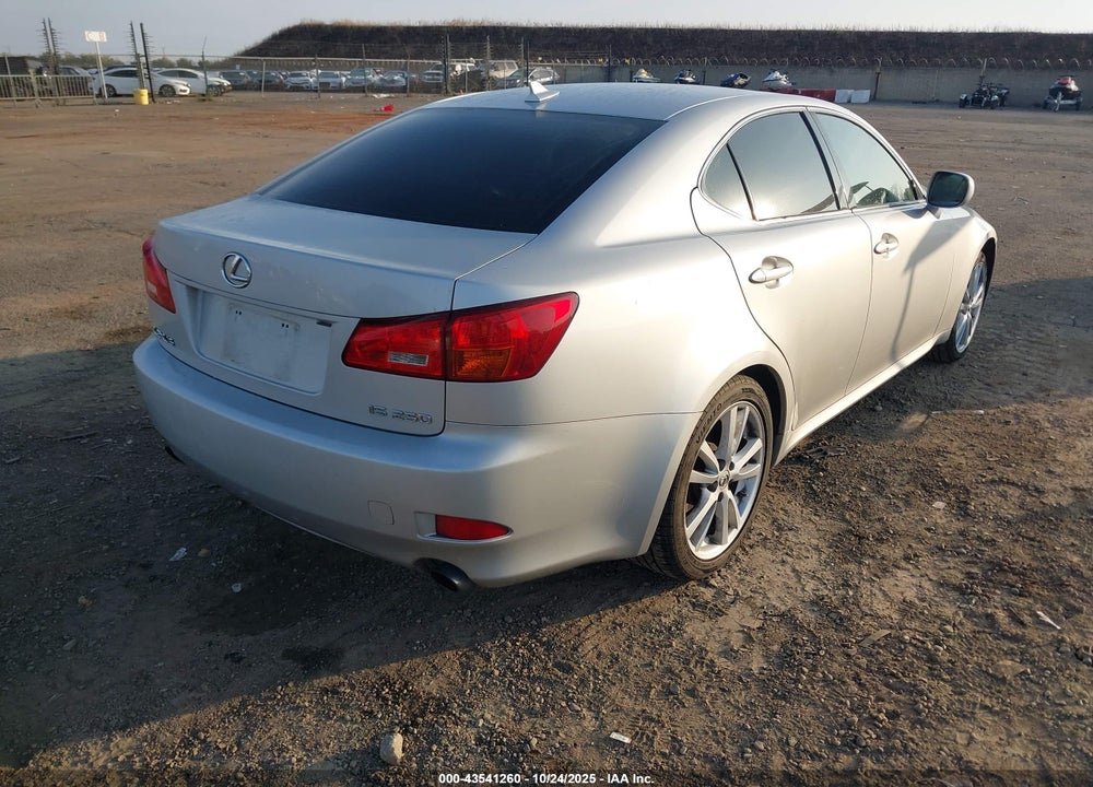 2007 LEXUS IS 250 VIN: JTHBK262872030500