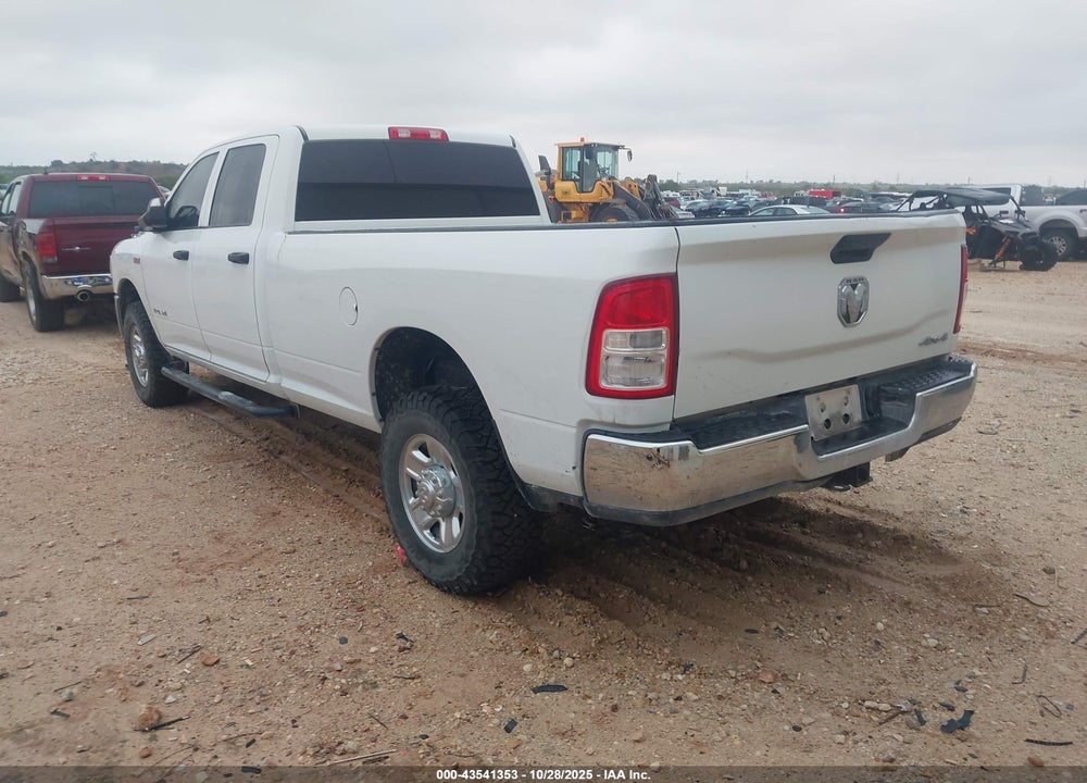 2022 RAM 2500 TRADESMAN 4X4 8' BOX VIN: 3C6UR5HJ2NG319475