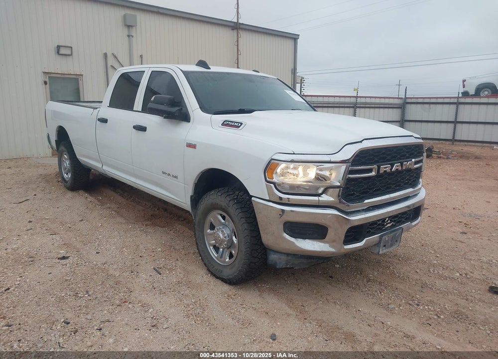 2022 RAM 2500 TRADESMAN 4X4 8' BOX VIN: 3C6UR5HJ2NG319475