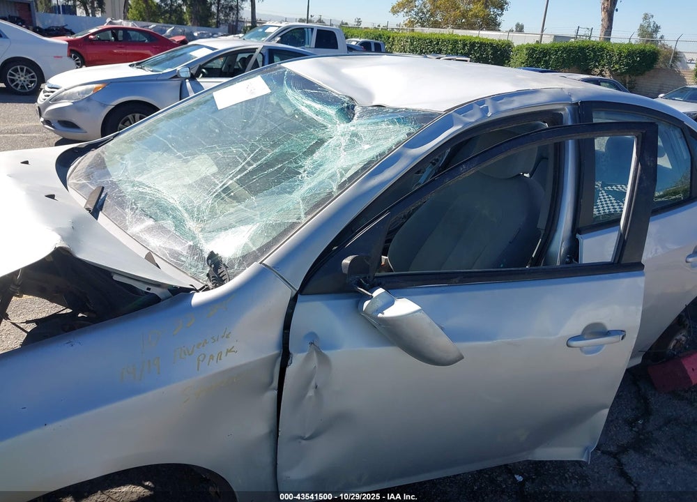 2008 HYUNDAI ELANTRA VIN: KMHDU46D48U552673