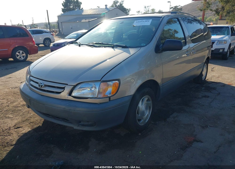 2002 TOYOTA SIENNA LE VIN: 4T3ZF13C52U413547