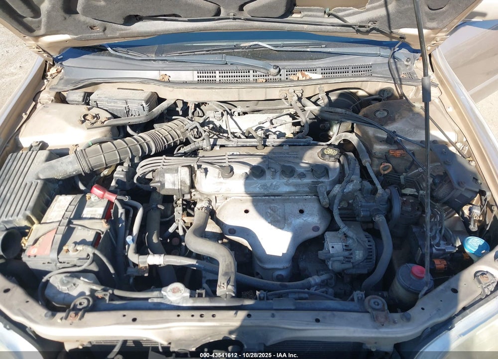 2002 HONDA ACCORD 2.3 EX VIN: 1HGCG56602A135690