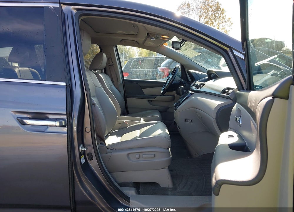 2016 HONDA ODYSSEY EX-L VIN: 5FNRL5H66GB009110