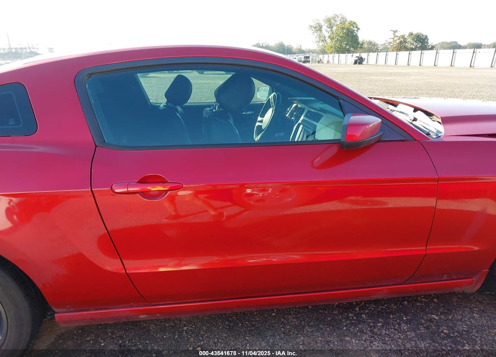 2013 FORD MUSTANG V6 PREMIUM VIN: 1ZVBP8AM3D5210988