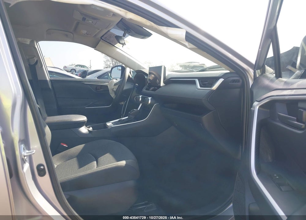 2024 TOYOTA RAV4 HYBRID LE VIN: 4T3MWRFV4RU151519