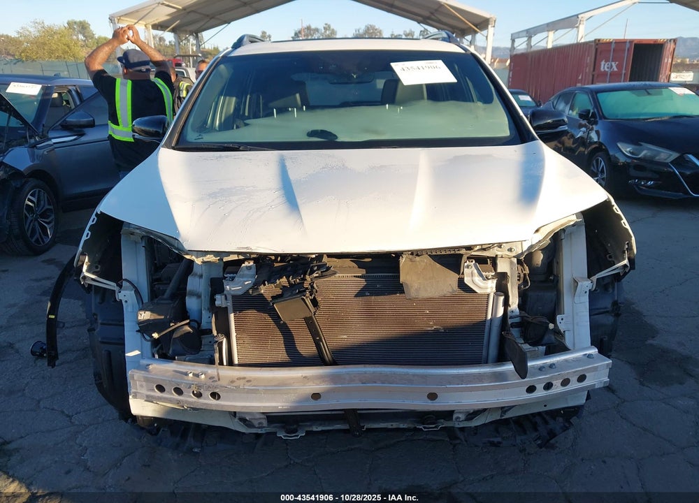 2019 HONDA PASSPORT VIN: 5FNYF8H03KB003550