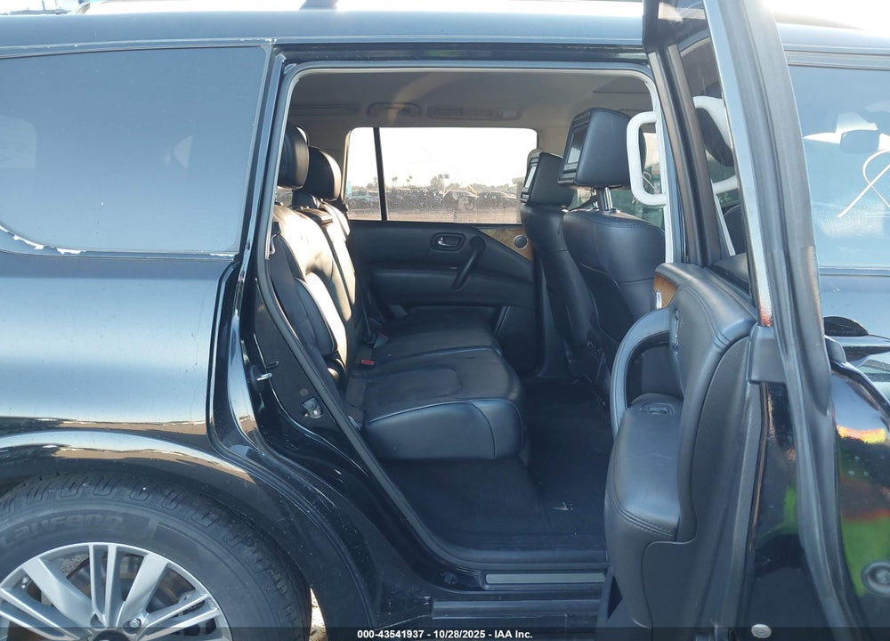 2014 INFINITI QX80 VIN: JN8AZ2NDXE9750451
